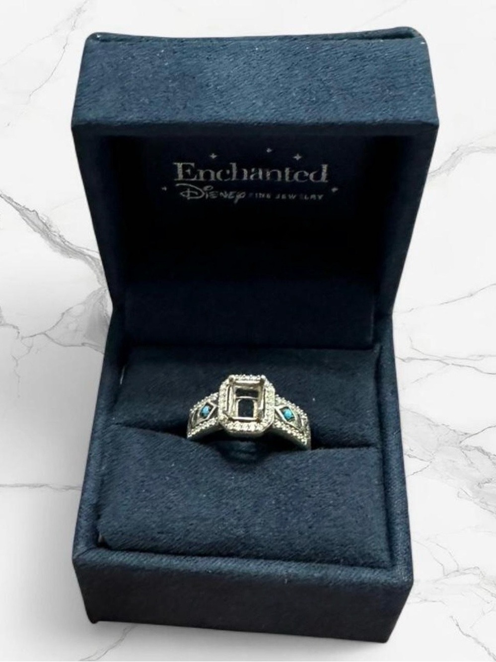 Disney Enchanted Fine Jewelry Pocahontas Ring